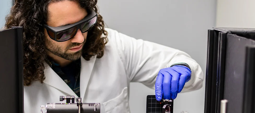 Laser alignment for laser induced-cavitation experiments